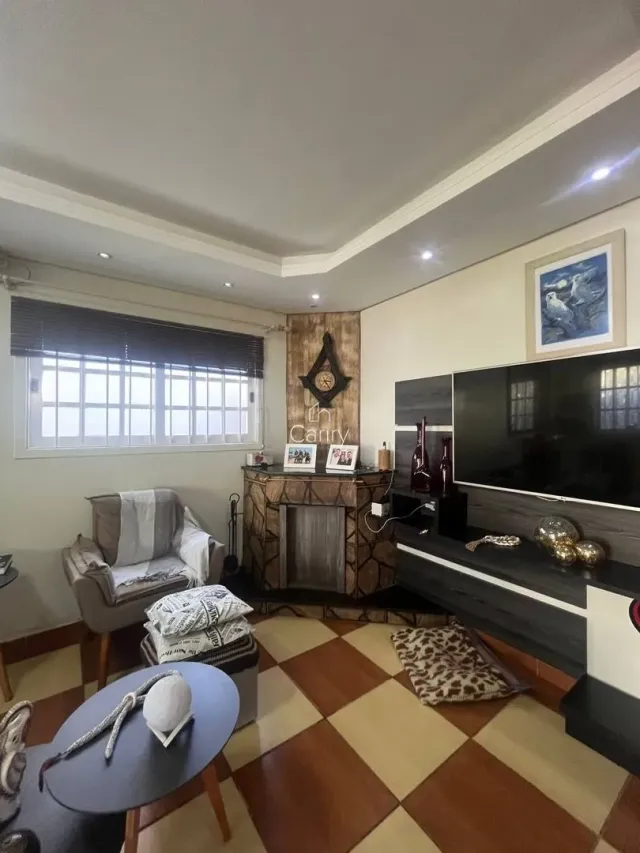 Casa com 3 dormitórios, foto 2
