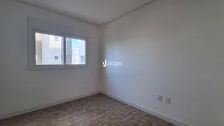 Apartamento com 3 dormitórios, foto 15
