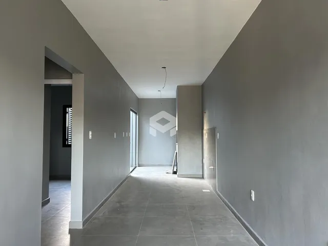 Corredor interno de uma residência em Lajeado, Brasil.