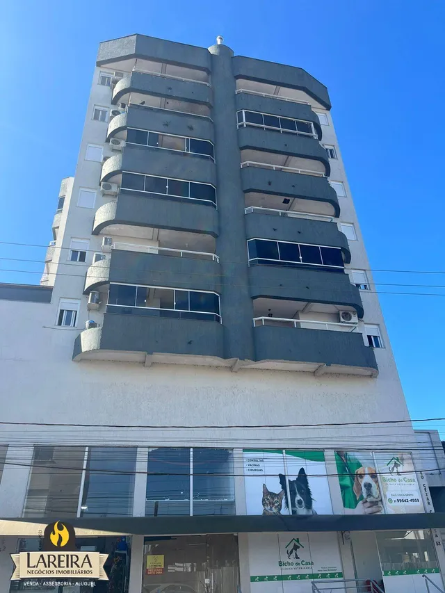 Fachada de um prédio residencial em Lajeado, Brasil.