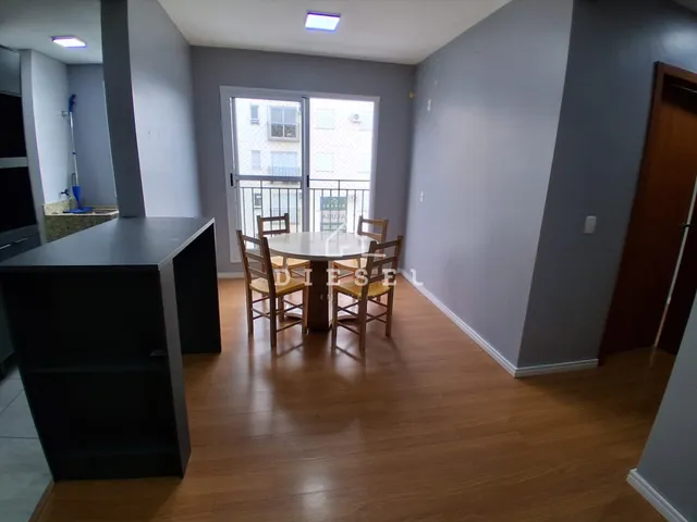 Apartamento com 2 dormitórios, foto 3