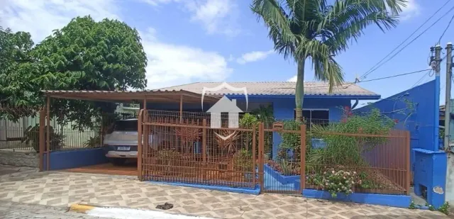 Casa com 2 dormitórios