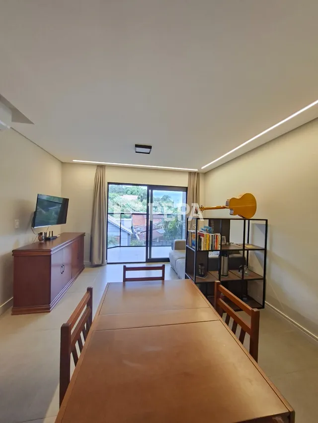Apartamento com 2 dormitórios, foto 3