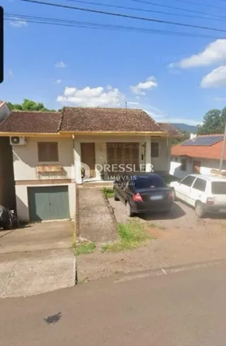 Casa com 2 dormitórios