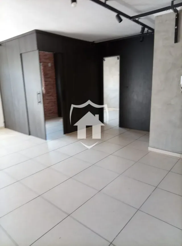 Apartamento com 2 dormitórios, foto 2