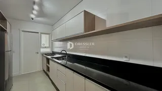 Apartamento com 2 dormitórios, foto 6
