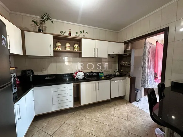 Apartamento com 3 dormitórios, foto 2