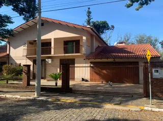 Casa com 5 dormitórios, foto 2