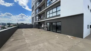 Apartamento com 3 dormitórios, foto 2