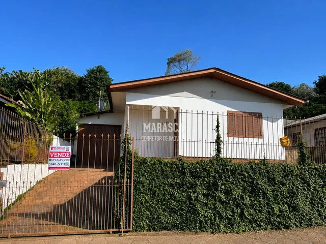 Casa com 3 dormitórios