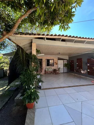 Casa com 3 dormitórios