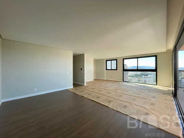 Apartamento com 3 dormitórios