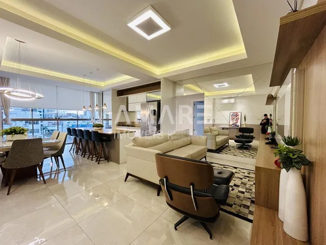 Apartamento com 3 dormitórios, foto 2