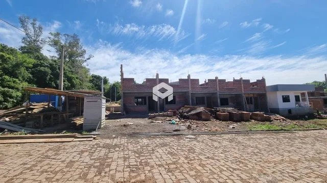Vista externa de uma propriedade em construção em Lajeado, Brasil.