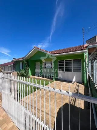 Casa com 4 dormitórios