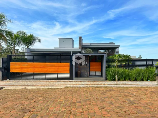 Casa com 3 dormitórios