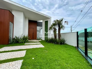 Casa com 4 dormitórios, foto 1