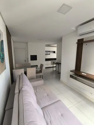Apartamento com 2 dormitórios, foto 1
