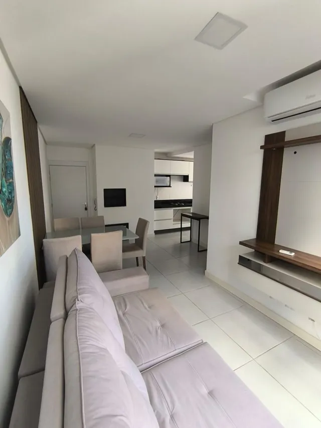 Apartamento com 2 dormitórios
