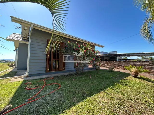 Casa com 2 dormitórios