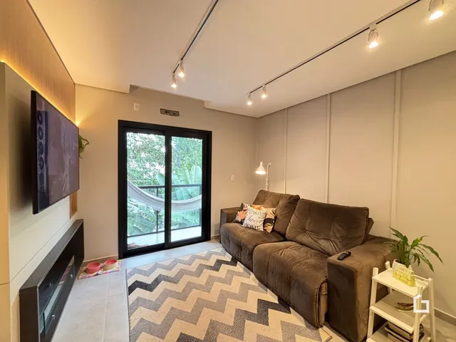 Apartamento com 3 dormitórios, foto 2