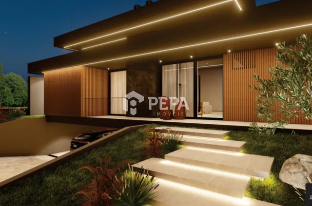 Casa com 4 dormitórios