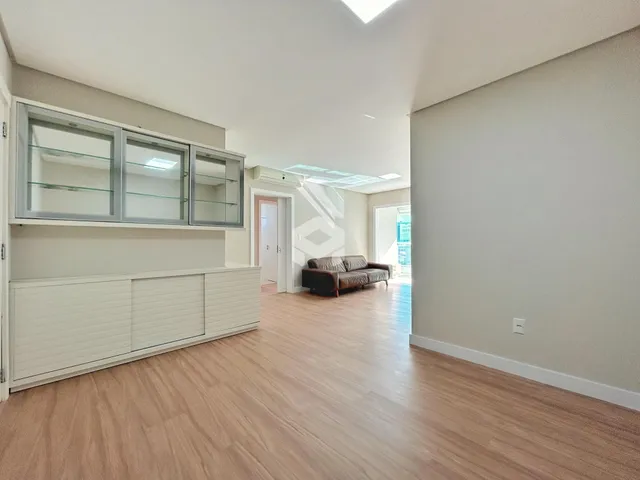 Apartamento com 2 dormitórios, foto 4