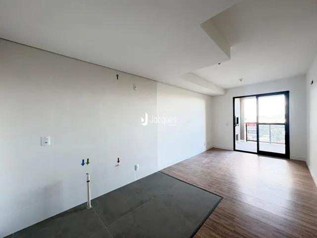 Apartamento com 2 dormitórios, foto 2