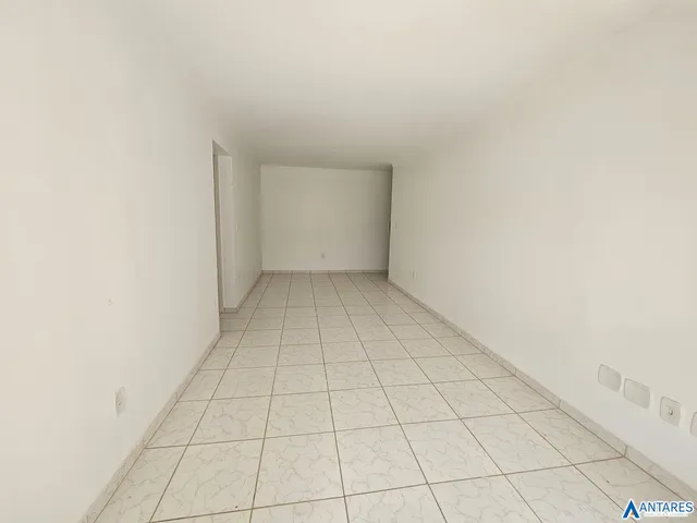 Apartamento com 2 dormitórios, foto 4