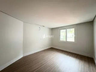 Casa com 6 dormitórios, foto 26