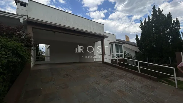Casa com 3 dormitórios