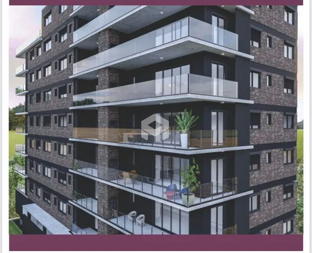 Fachada de um prédio residencial em Lajeado, Brasil.