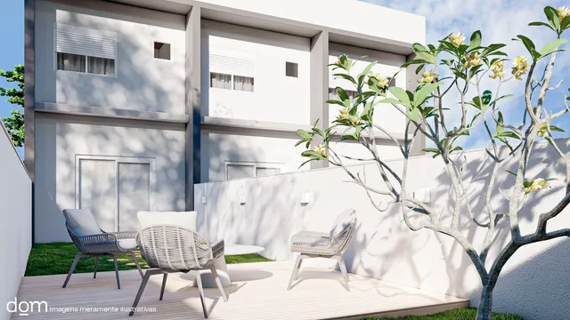 Fachada de uma residência moderna com área externa em Lajeado, Brasil.