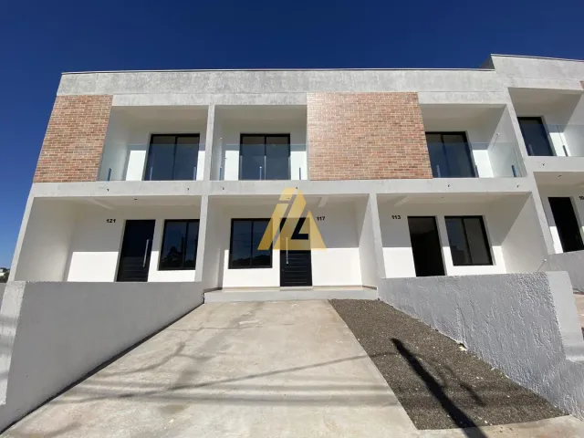 Sobrado com 2 dormitórios