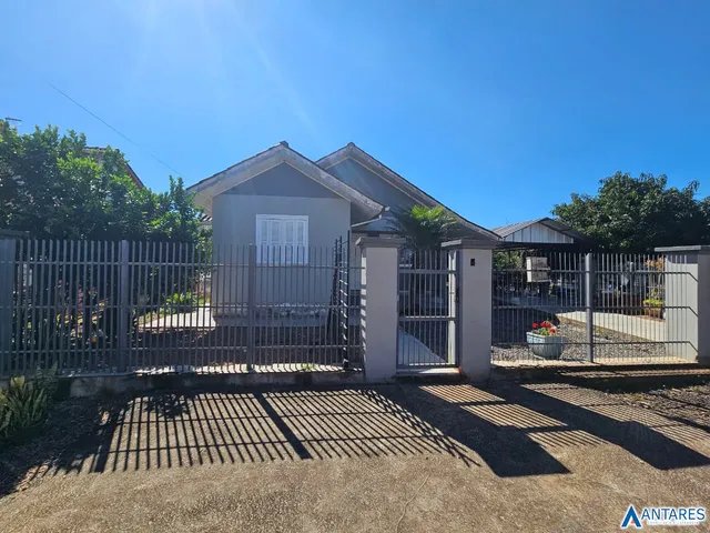 Casa com 4 dormitórios, foto 2