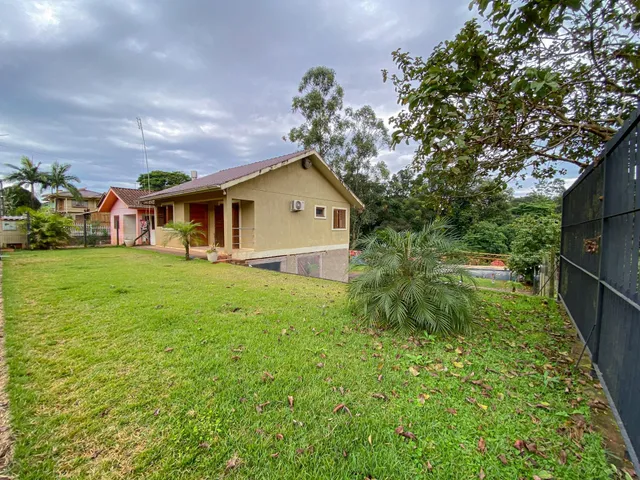 Casa com 2 dormitórios