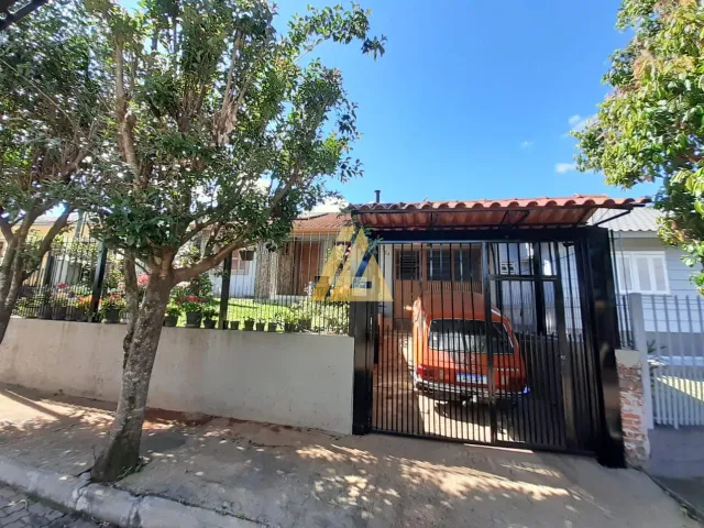 Casa com 3 dormitórios