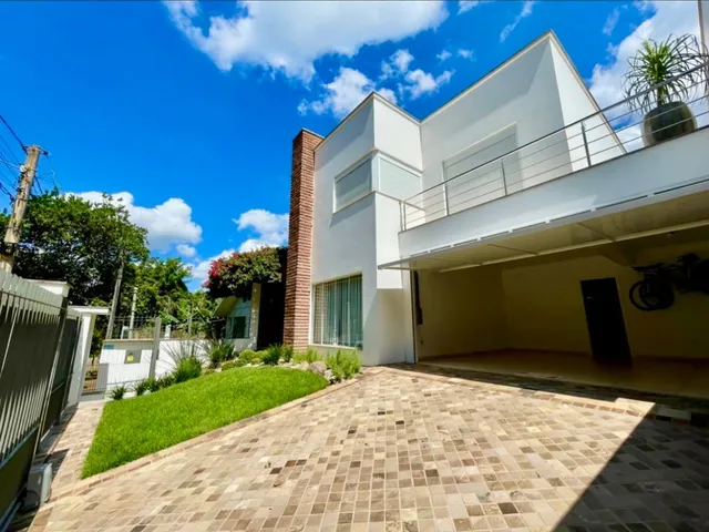 Casa com 3 dormitórios