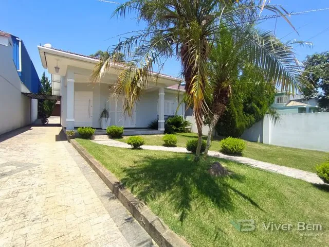 Casa com 2 dormitórios