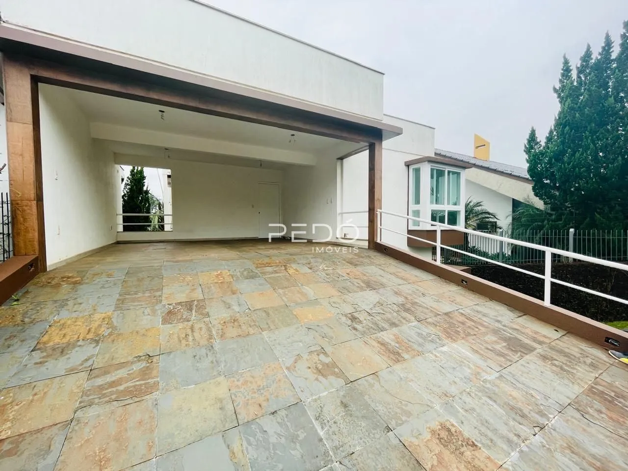 Casa com 3 dormitórios, foto 1