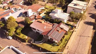 Casa com 5 dormitórios, foto 1