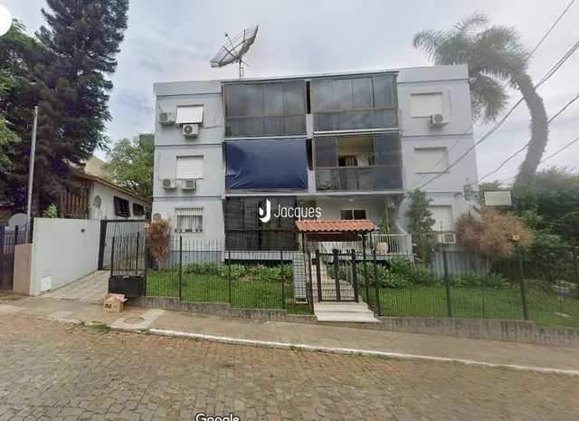 Fachada de um imóvel residencial em Lajeado, Brasil.