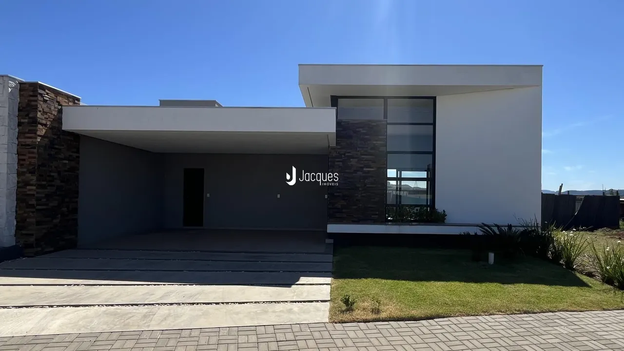 Casa com 3 dormitórios, foto 1