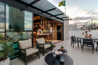 Vista da área externa de uma residência em Lajeado, Brasil.