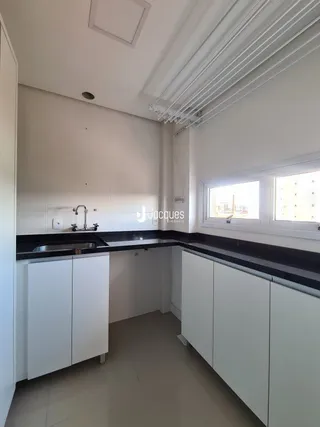 Apartamento com 3 dormitórios, foto 22
