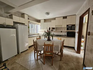 Casa com 4 dormitórios, foto 6