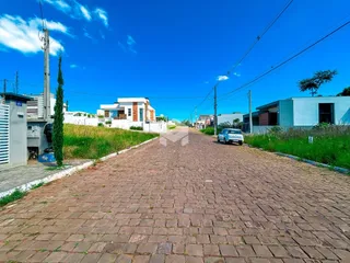 Vista da rua com casas em Lajeado, Brasil.