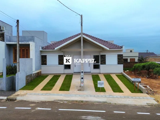 Casa geminada com 2 dormitórios