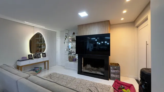 Casa com 4 dormitórios, foto 3