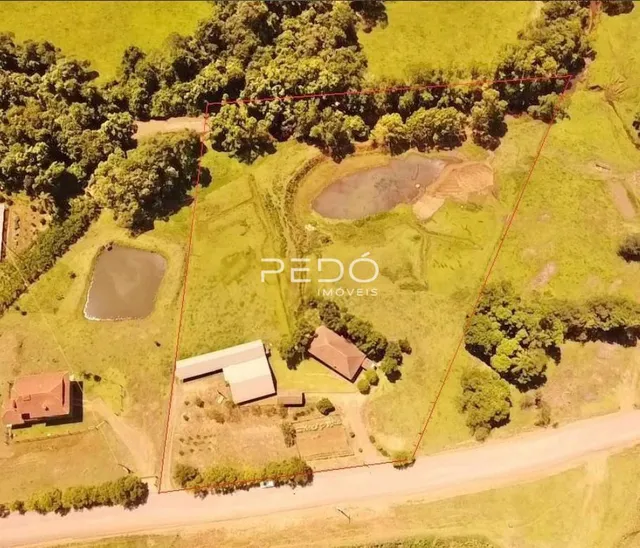 Área rural com 2 dormitórios